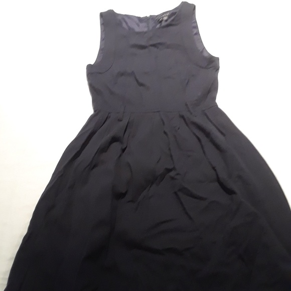 Dresses & Skirts - Theory dress